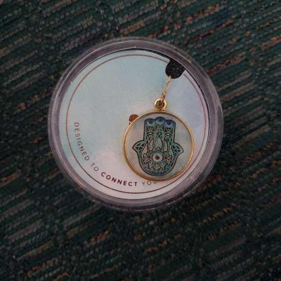 Alex and Ani  Hand of Fatima Charm  638 - Picture 1 of 2
